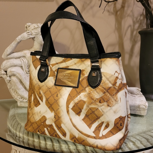 L.A.M.B. by Gwen Stefani Stencil Pattern Bag #421 - Picture 4 of 17